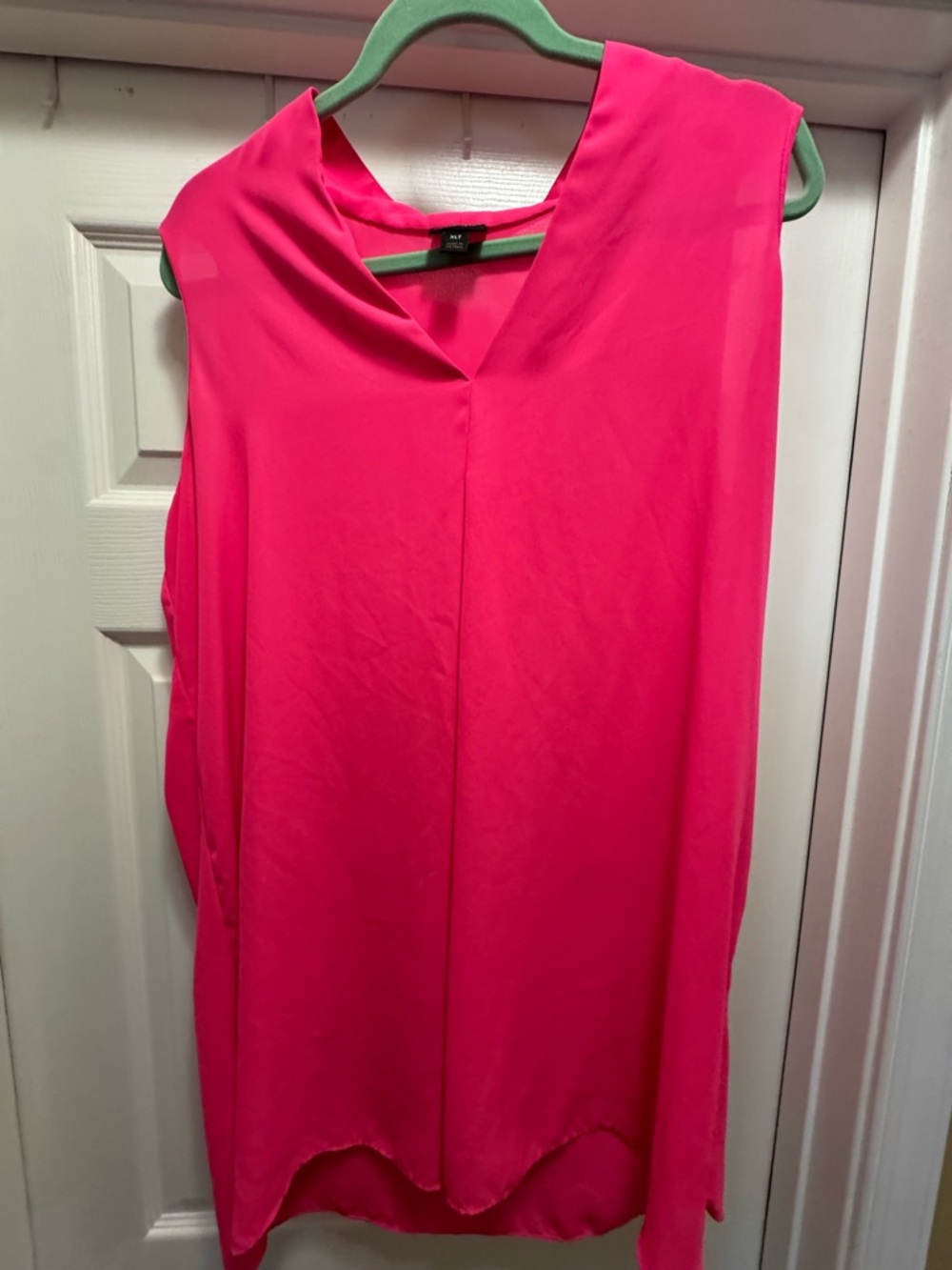 Worthington Hot Pink Sleeveless V-Neck Camisole